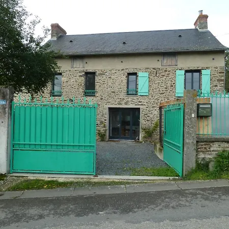 Hébergement de vacances L' Albizia Saint-Martin-de-Sallen