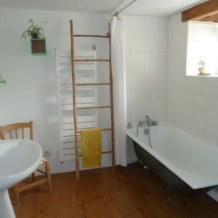 Hébergement de vacances L' Albizia