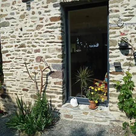 Hébergement de vacances L' Albizia *