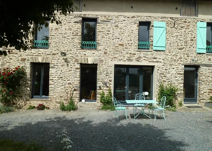 Holiday home L' Albizia Saint-Martin-de-Sallen