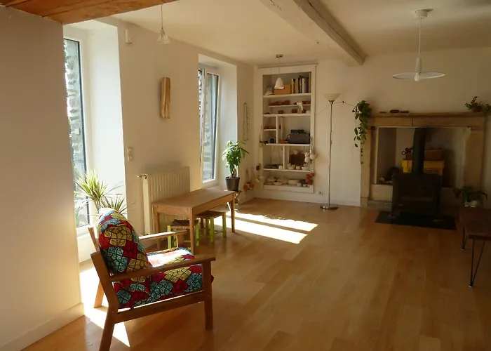 L' Albizia Holiday home Saint-Martin-de-Sallen